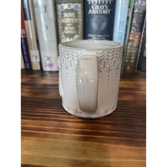Anthropologie Snowcap Reactive-Glazed Monogram Mug "A" White Gray Gold 13 fl oz - Picture 4 of 6
